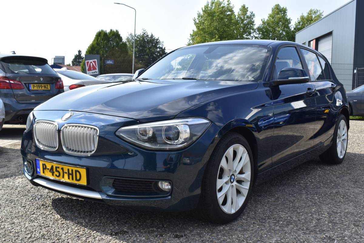 BMW 1 Serie BMW 1-serie 116i Business+ Urben