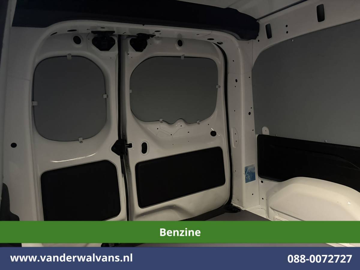 Renault Kangoo Renault Kangoo 1.3 TCe 131pk Benzine L1H1 Euro6 Airco | Camera | LED | Apple Carplay | Cruisecontrol Android Auto, Parkeersensoren, Elektrische inklapbare spiegels, 1500kg trekvermogen