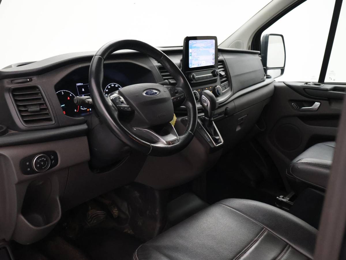 Ford Transit Custom Ford Transit Custom 340 2.0 TDCI L2H1 170 PK DUBBEL CAB AUT. + CARPLAY | TREKHAAK | CAMERA | STOELVERW.