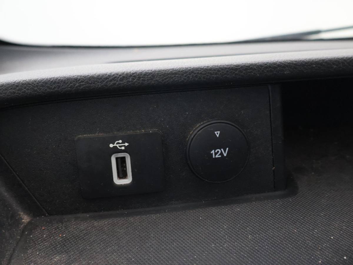 Ford Transit Custom Ford Transit Custom 340 2.0 TDCI L2H1 170 PK DUBBEL CAB AUT. + CARPLAY | TREKHAAK | CAMERA | STOELVERW.