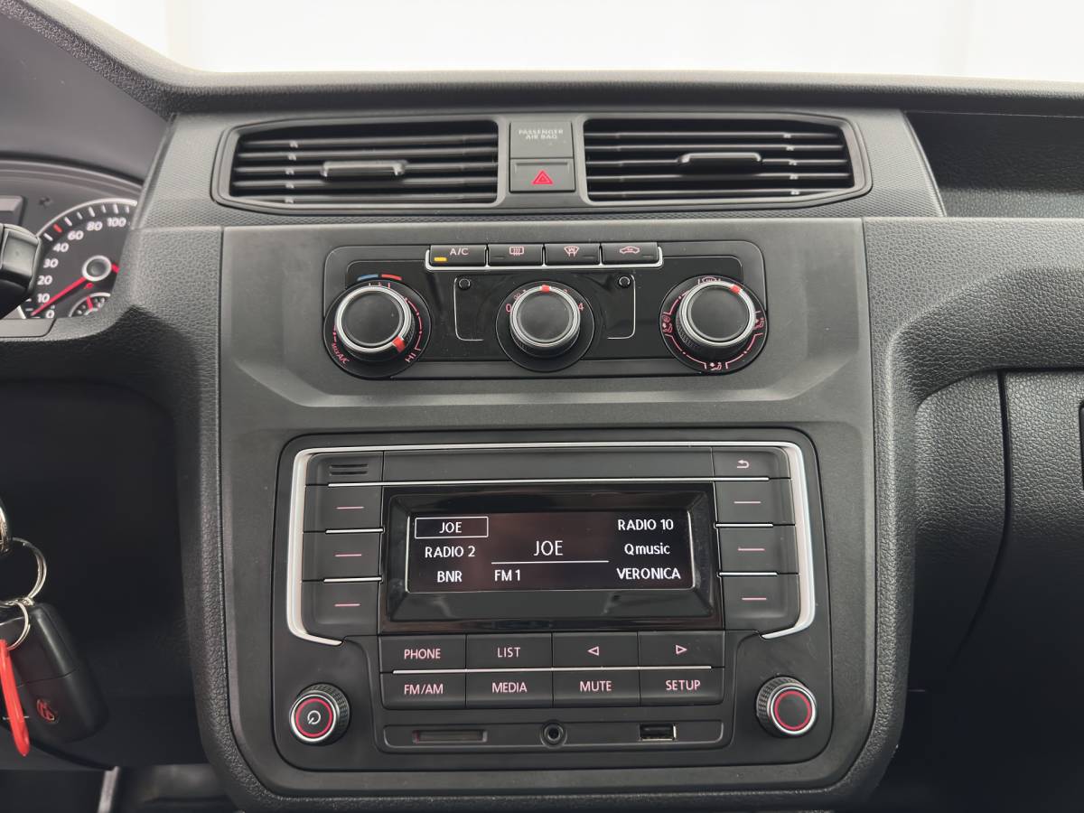 Volkswagen Caddy Volkswagen Caddy 2.0 TDI L1H1 BMT Comfortline *AIRCO | CRUISE | PDC | COMFORTSEATS | RADIO*