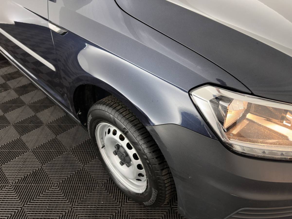 Volkswagen Caddy Volkswagen Caddy 2.0 TDI L1H1 BMT Comfortline *AIRCO | CRUISE | PDC | COMFORTSEATS | RADIO*