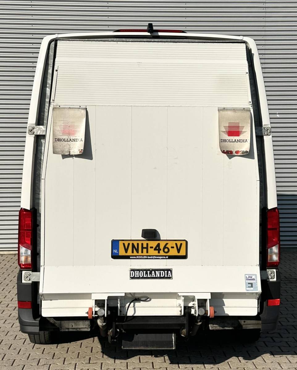Volkswagen Crafter Volkswagen Crafter 35 2.0 TDI L2H2 Bus met laadklep Dhollandia