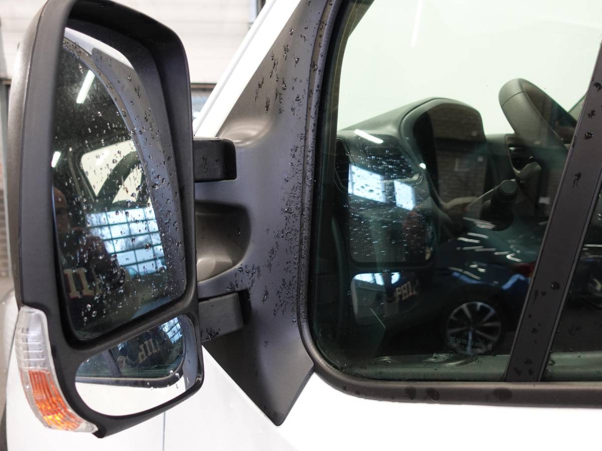 Renault Master Renault Master T33 2.3 dCi 135 L2H2 BPM VRIJ! Airco Cruise control Parkeersensoren Navigatie Trekhaak