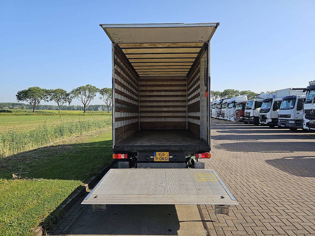 Mercedes-Benz Sprinter MERCEDES-BENZ SPRINTER 516 ac carplay euro6