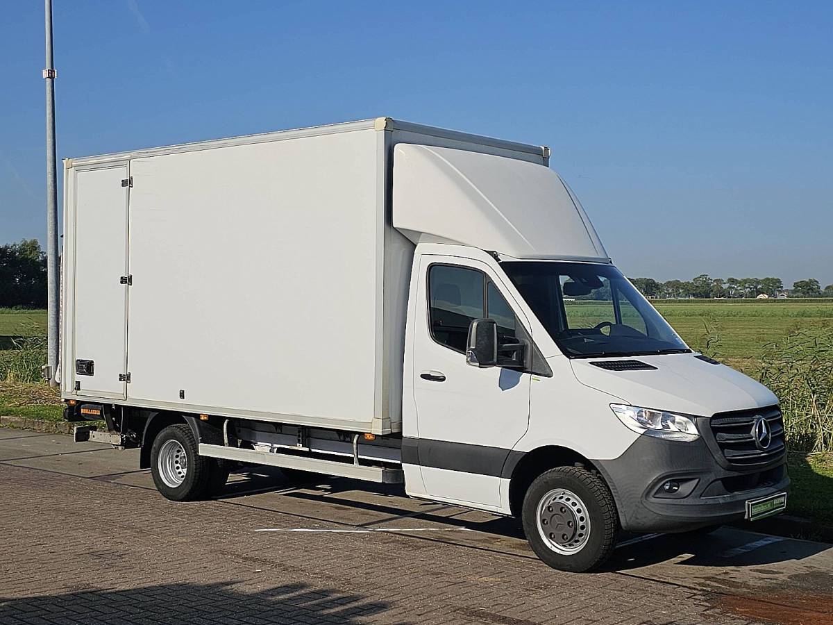 Mercedes-Benz Sprinter MERCEDES-BENZ SPRINTER 516 ac carplay euro6