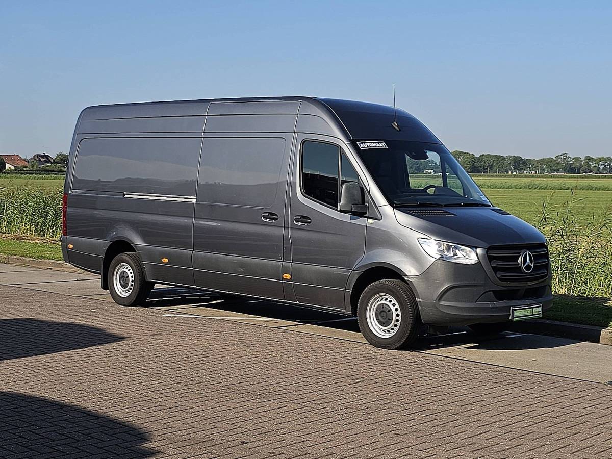 Mercedes-Benz Sprinter MERCEDES-BENZ SPRINTER 317 ac automaat euro6