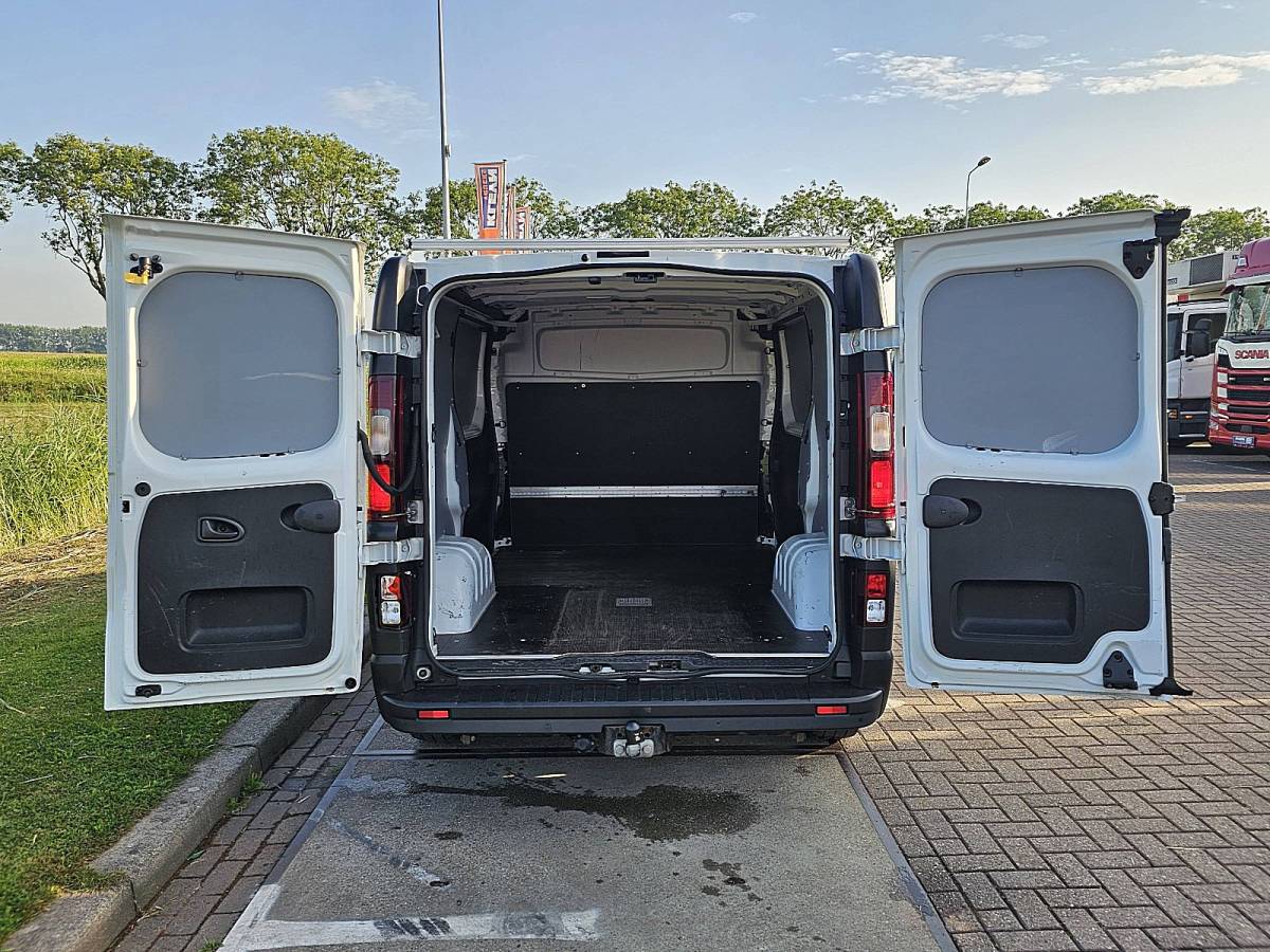 Renault Trafic RENAULT TRAFIC 1.6 DCI l1 2xzijdeur navi ac