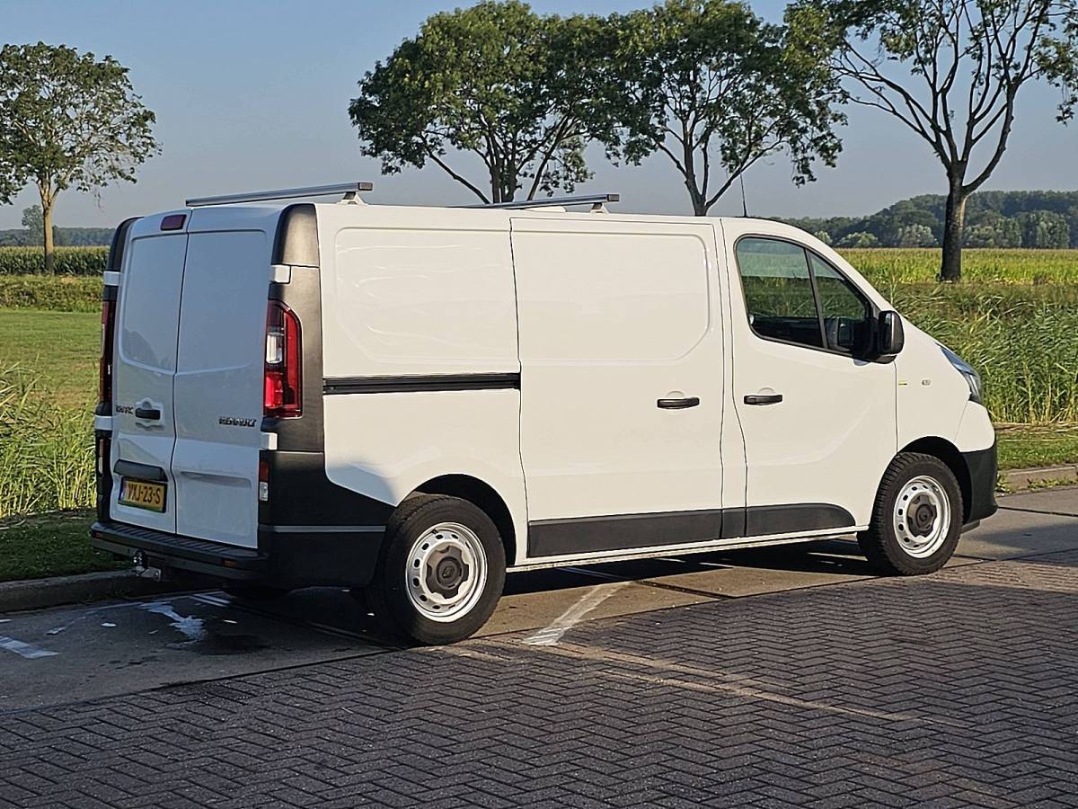 Renault Trafic RENAULT TRAFIC 1.6 DCI l1 2xzijdeur navi ac