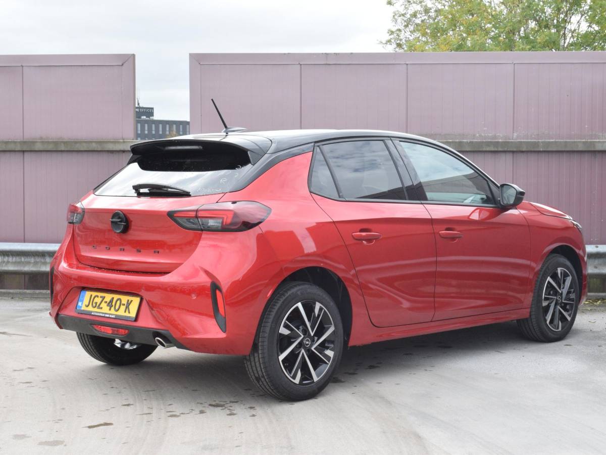 Opel Corsa Opel Corsa 1.2 Turbo Yes | TOT 8 JAAR GARANTIE | WINTERPAKKET | PARKEERSENSOREN | CARPLAY | AIRCO |