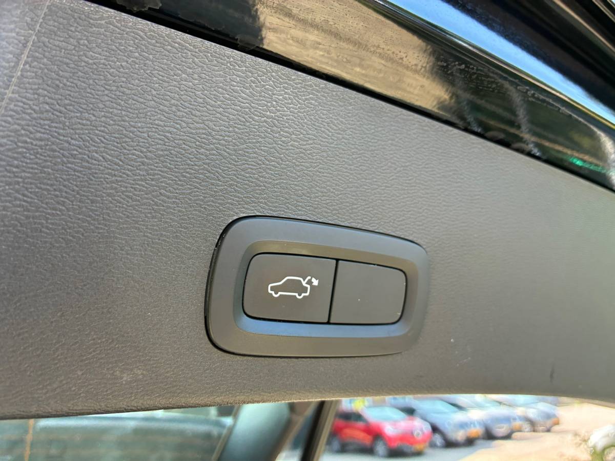 Volvo XC40 Volvo XC40 1.5 T3 | Cruise + Clima + Navi nu € 18.975,-!!!