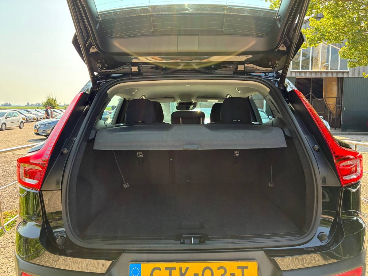 Volvo XC40 Volvo XC40 1.5 T3 | Cruise + Clima + Navi nu € 18.975,-!!!
