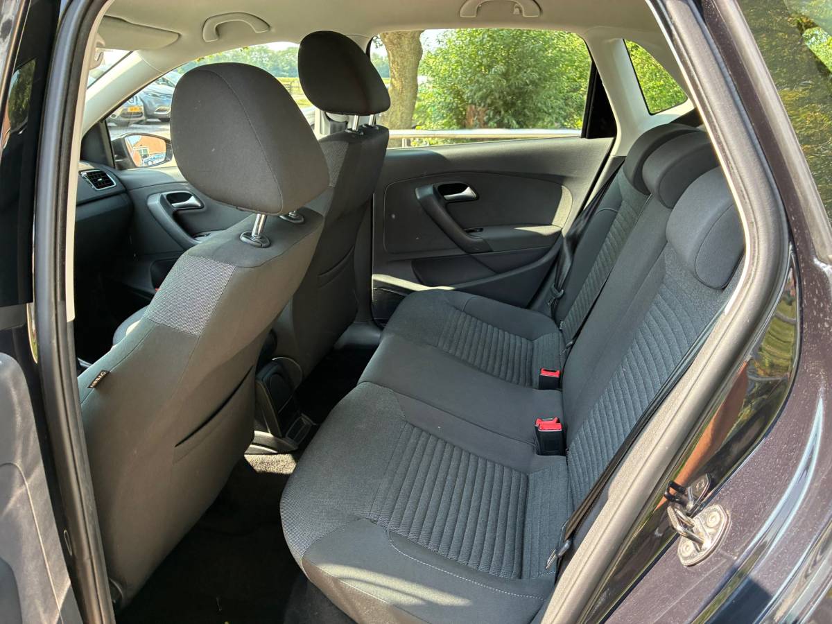 Volkswagen Polo Volkswagen Polo 1.2 TSI BlueMotion Edition | 5-Deurs + Airco nu € 5.975,-!!!
