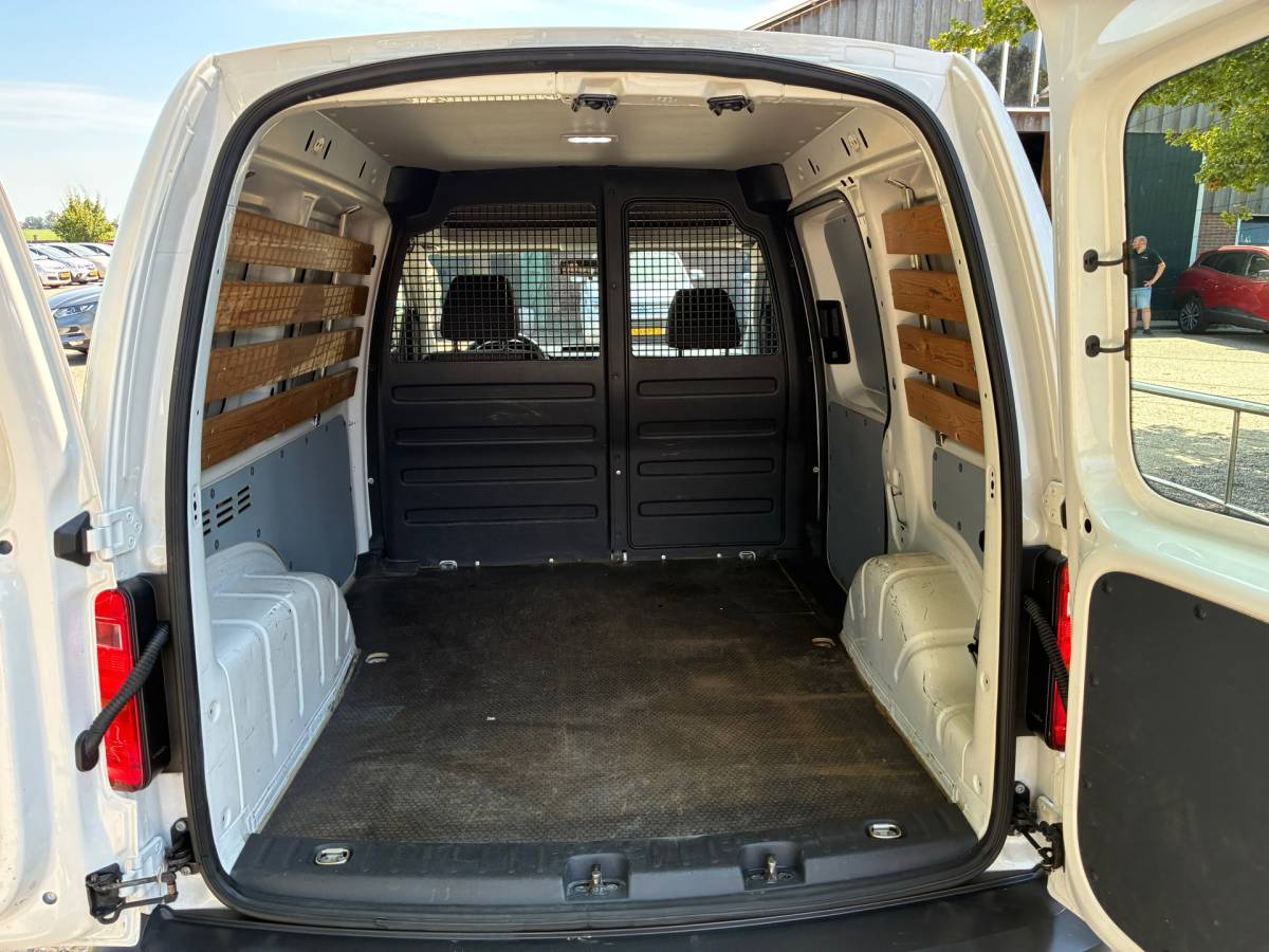 Volkswagen Caddy Volkswagen Caddy 2.0 TDI L1H1 BMT Trendline | Cruise + Airco + BTW Nu € 9.975,-!!!