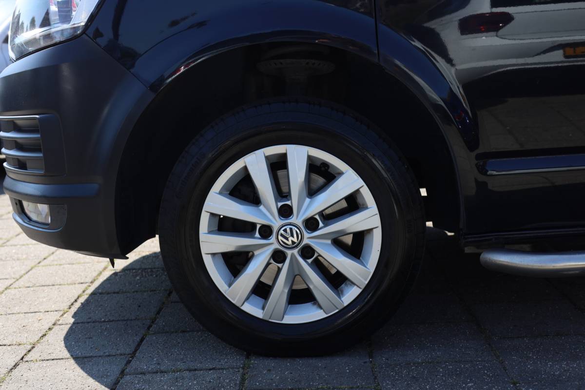 Volkswagen Transporter Volkswagen Transporter 2.0 TDI L2H1 HIGHLINE | CARPLAY | TREKHAAK