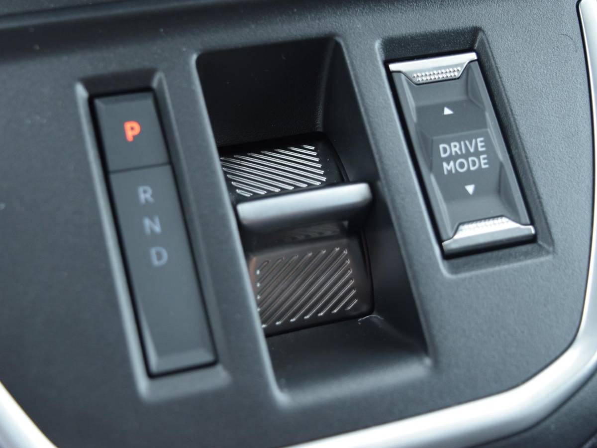 Citroën ë-Jumpy Citroen ë-Jumpy L3 75 kWh | tot 8 jaar garantie | camera | navi incl. Apple Carplay | laadruimtebetimmering | parkeersensoren voor & achter | dodehoek detectie | rijklaarprijs |