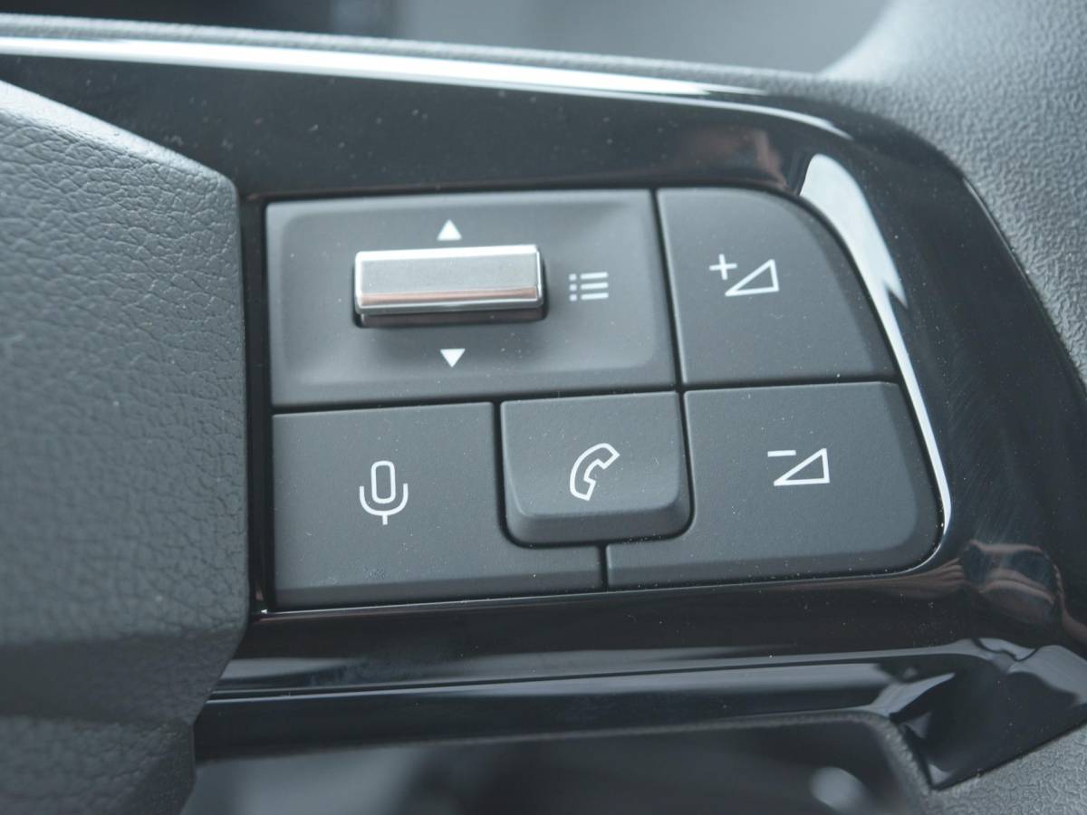 Citroën ë-Jumpy Citroen ë-Jumpy L3 75 kWh | tot 8 jaar garantie | camera | navi incl. Apple Carplay | laadruimtebetimmering | parkeersensoren voor & achter | dodehoek detectie | rijklaarprijs |
