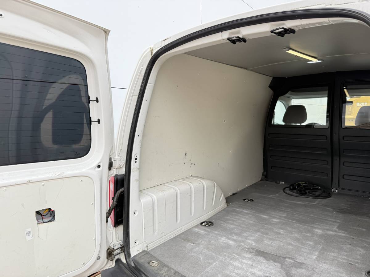 Volkswagen Caddy Volkswagen e-Caddy 37kWh 113PK L2H1 Elektrisch Caddy ABT Maxi 37,3kWh 159km WLTP LED Trekhaak Airco Stoelverwarming Parkeersensoren