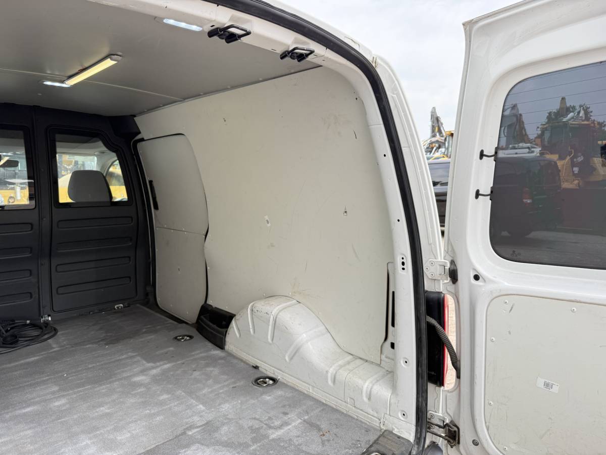 Volkswagen Caddy Volkswagen e-Caddy 37kWh 113PK L2H1 Elektrisch Caddy ABT Maxi 37,3kWh 159km WLTP LED Trekhaak Airco Stoelverwarming Parkeersensoren