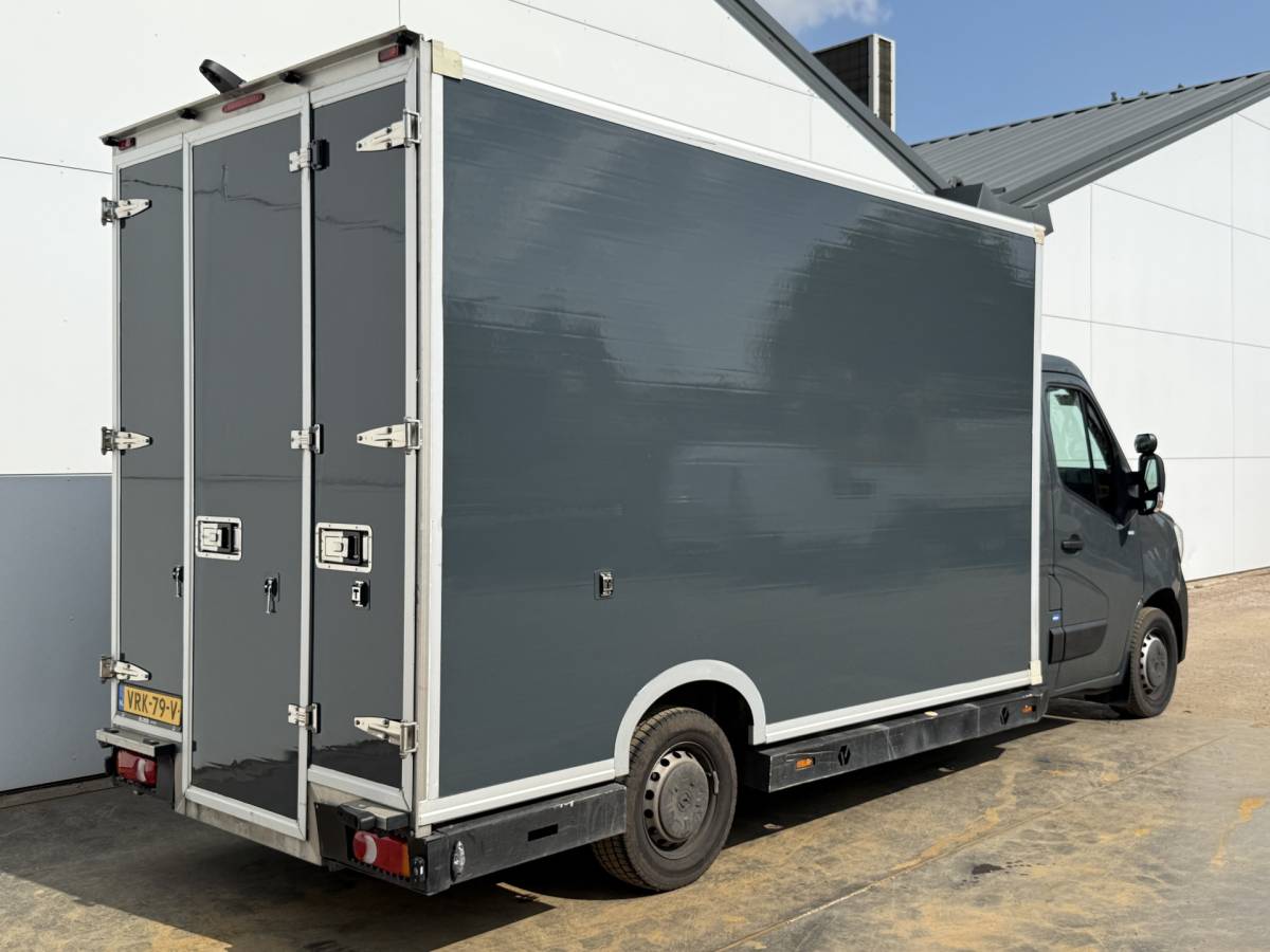 Renault Master Renault Master Plancher T35 2.3 DCI 150PK Lowliner Bakwagen Airco Cruise Control Camera Foodtruck Meubelbak Paardenwagen