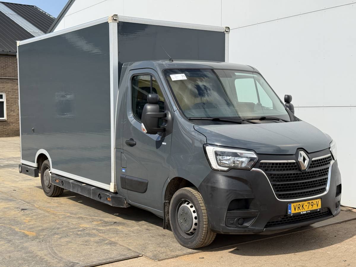 Renault Master Renault Master Plancher T35 2.3 DCI 150PK Lowliner Bakwagen Airco Cruise Control Camera Foodtruck Meubelbak Paardenwagen