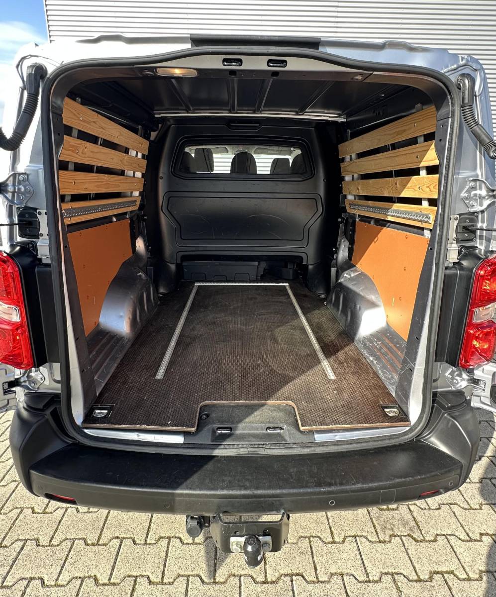 Citroën Jumpy Citroen Jumpy 2.0 BlueHDI 145pk Dubbele cabine MARGE BTW VRIJ Peugeot Expert/Opel Vivaro