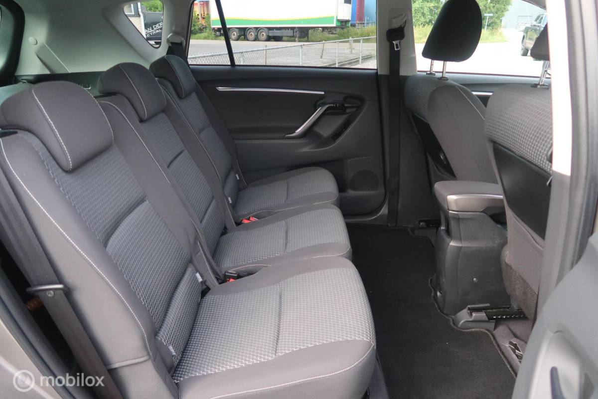 Toyota Verso Toyota Verso 1.6 VVT-i Business Top 5 editie