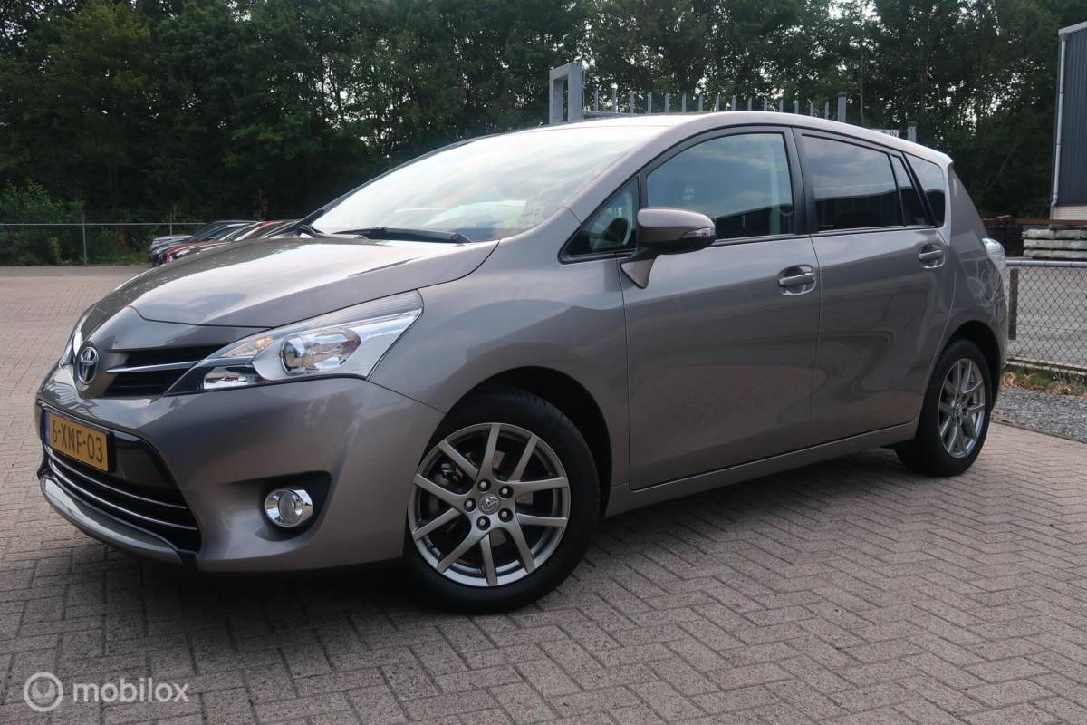 Toyota Verso Toyota Verso 1.6 VVT-i Business Top 5 editie
