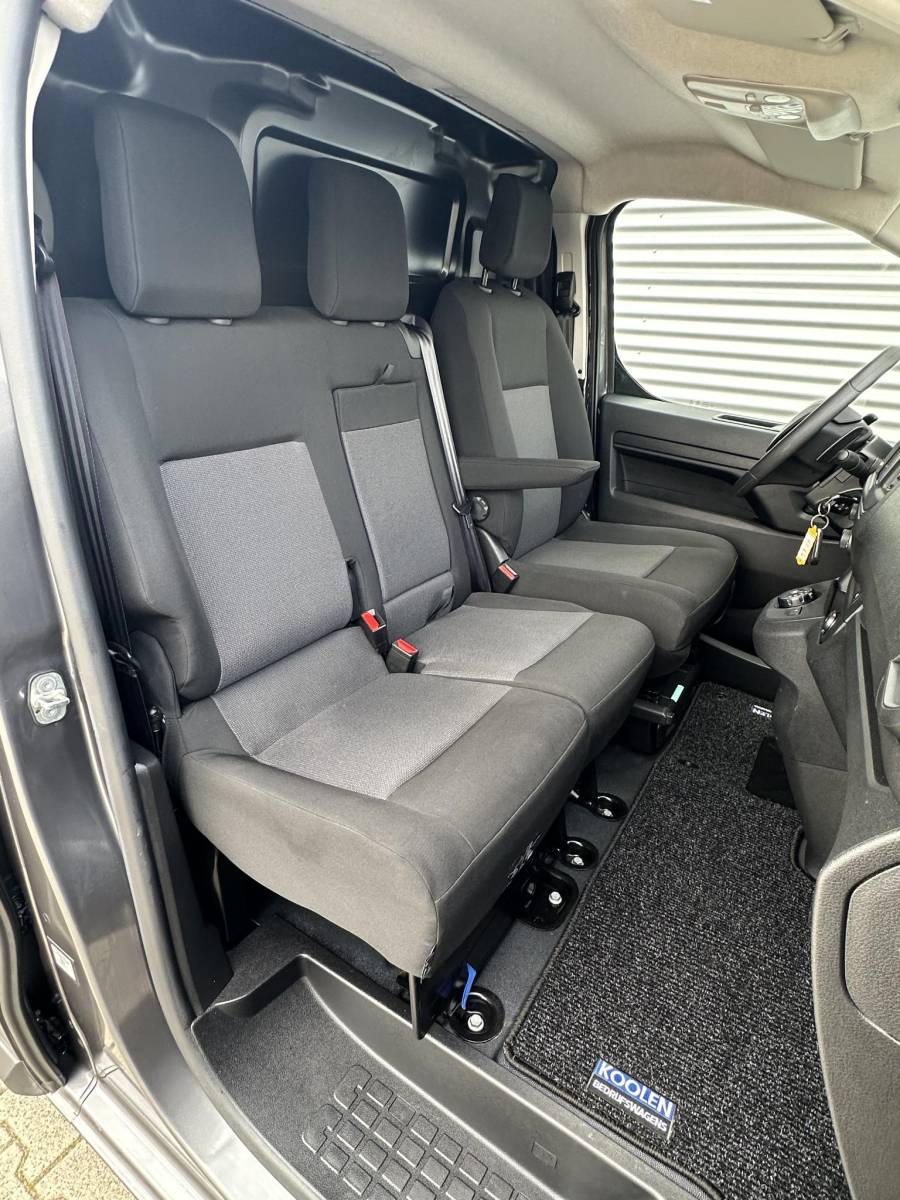 Peugeot Expert Peugeot Expert 2.0 BlueHDI 145 PK Automaat Cruise|Camera|Navi