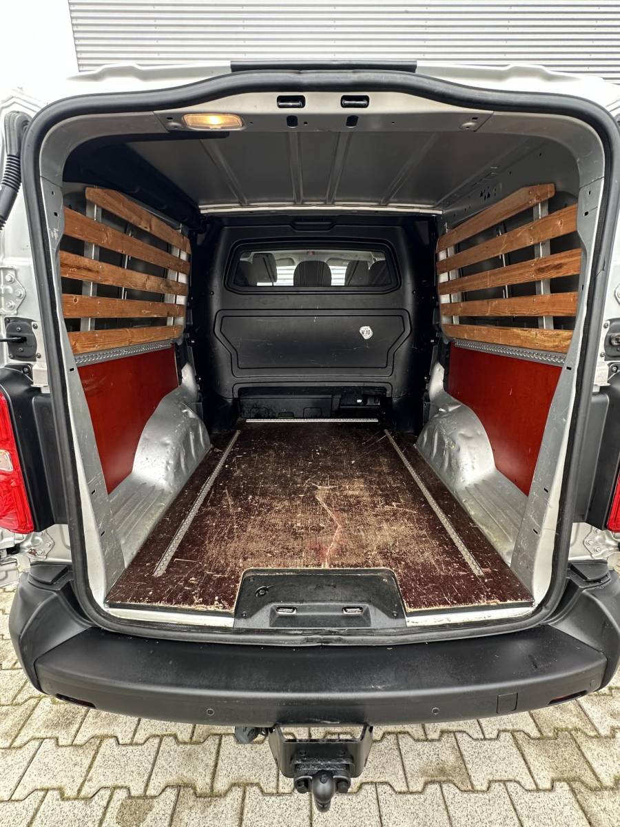 Citroën Jumpy Citroen Jumpy 2.0 BlueHDI 120 XL DC Dubbele cabine MARGE