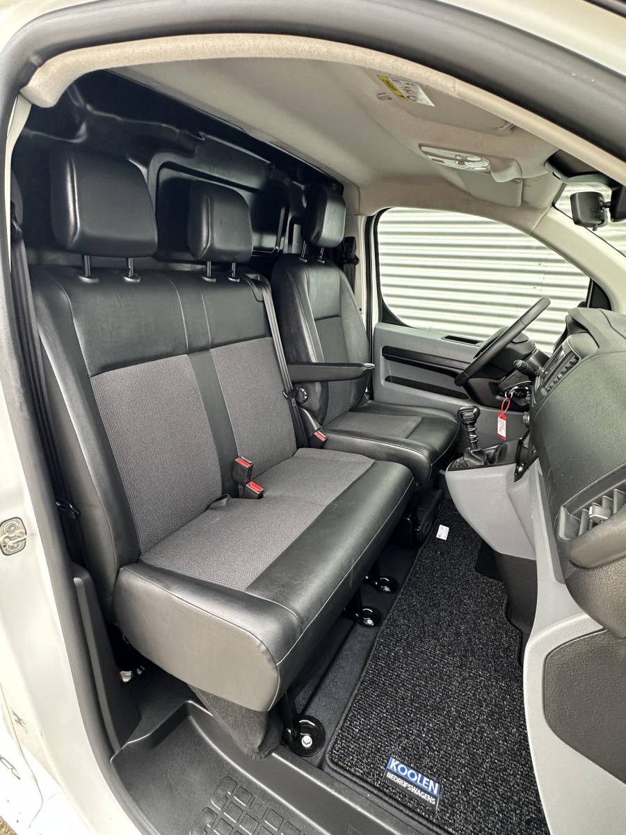 Opel Vivaro Opel Vivaro 2.0 CDTI L2H1 Edition Trekhaak|navi|cruise Citroén Jumpy/Peugeot Expert
