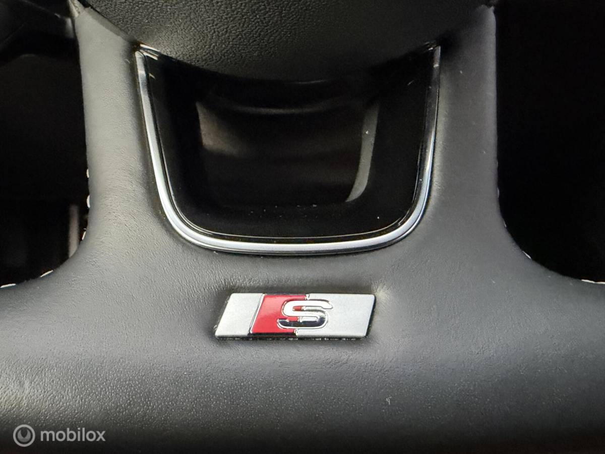 Audi A3 Audi A3 Limousine 30 TFSI 2X  S-line MATRIX*CARPLAY*BLACK OPTIC*VIRTUAL DISPLAY*NAP!