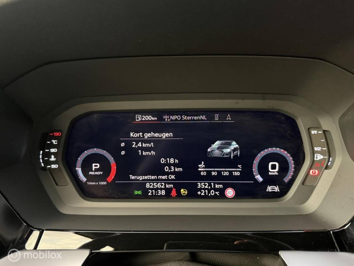 Audi A3 Audi A3 Limousine 30 TFSI 2X  S-line MATRIX*CARPLAY*BLACK OPTIC*VIRTUAL DISPLAY*NAP!