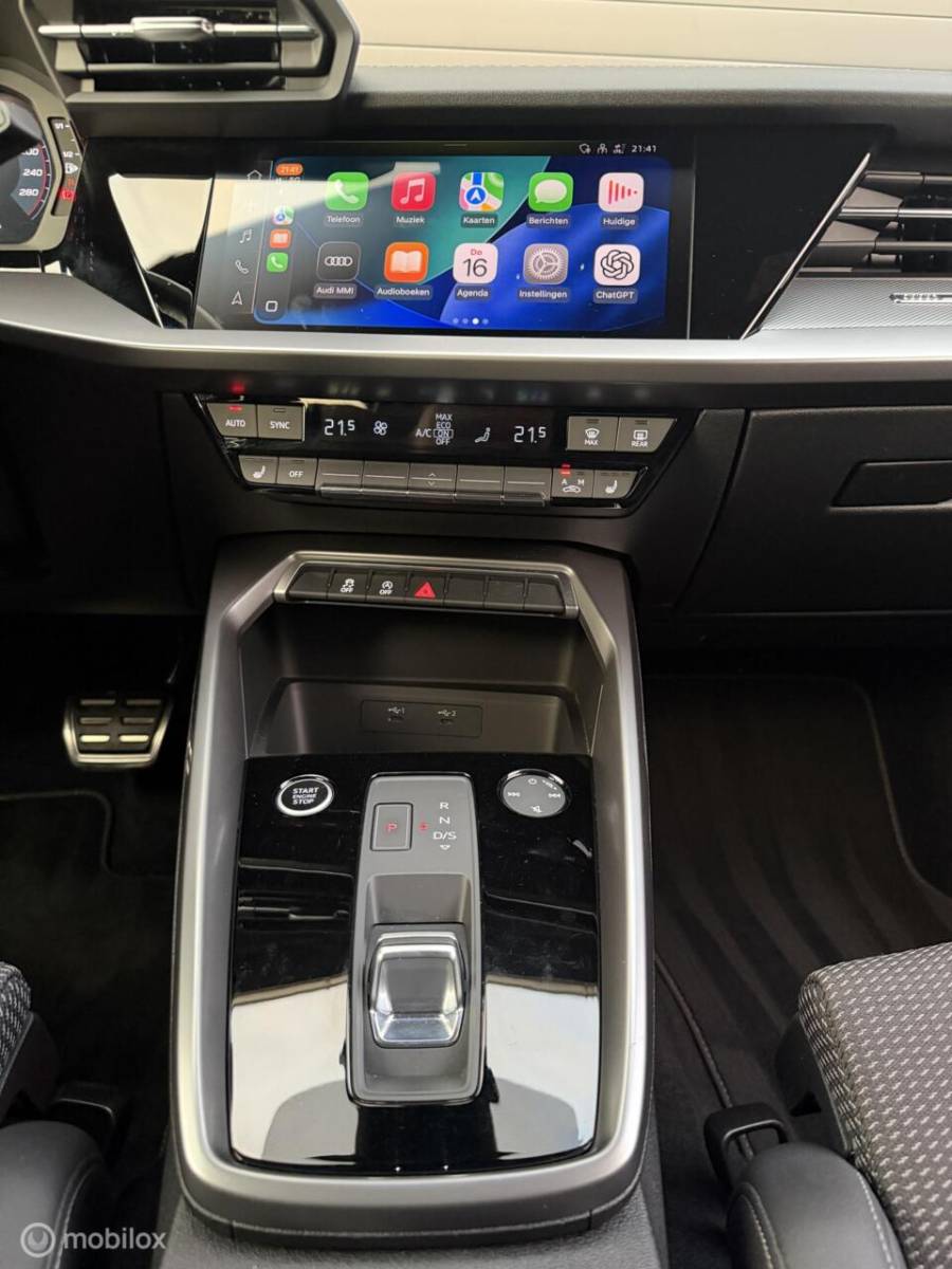 Audi A3 Audi A3 Limousine 30 TFSI 2X  S-line MATRIX*CARPLAY*BLACK OPTIC*VIRTUAL DISPLAY*NAP!