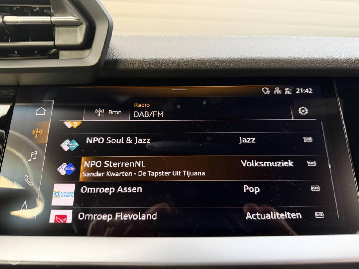 Audi A3 Audi A3 Limousine 30 TFSI 2X  S-line MATRIX*CARPLAY*BLACK OPTIC*VIRTUAL DISPLAY*NAP!
