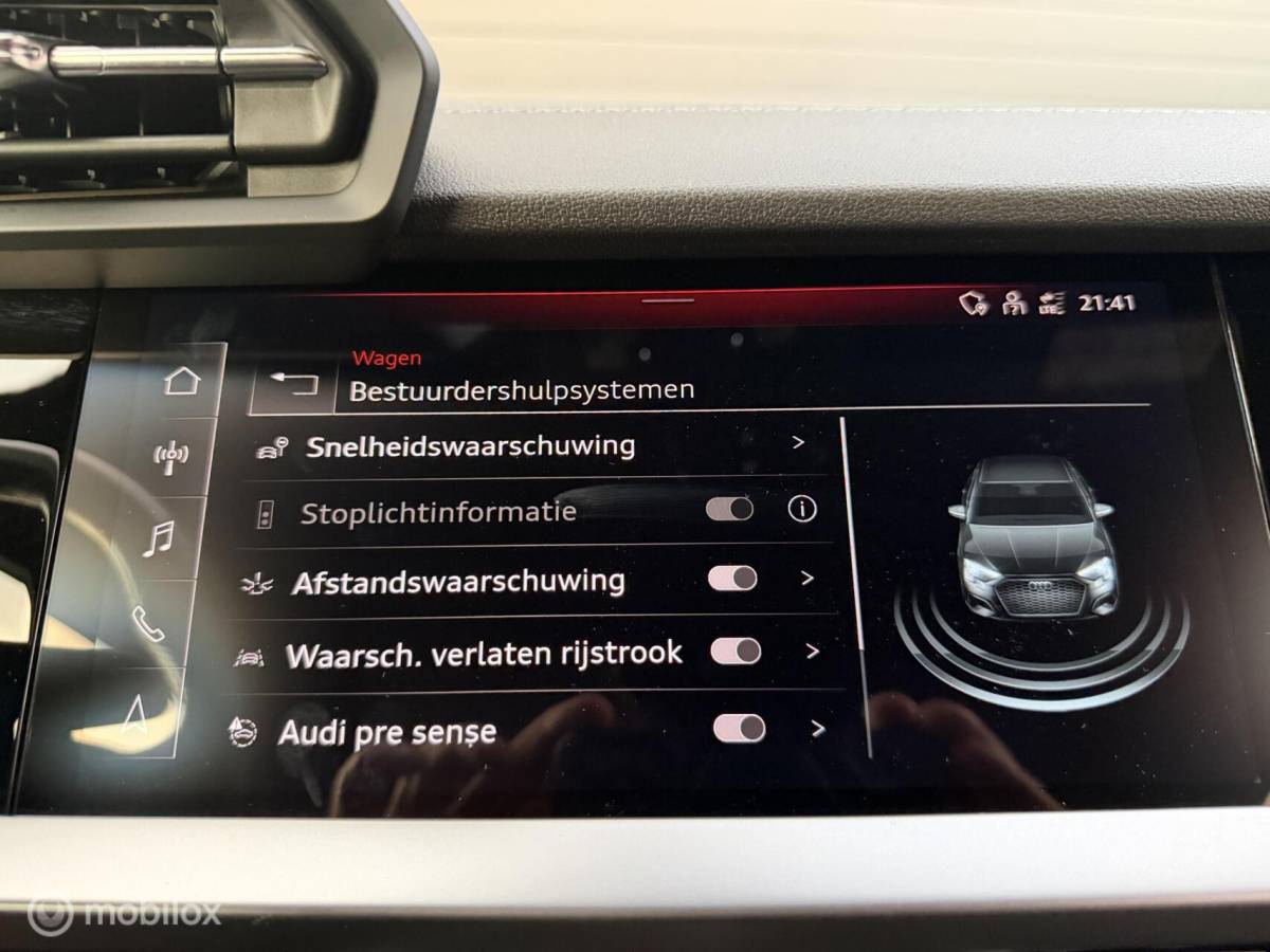 Audi A3 Audi A3 Limousine 30 TFSI 2X  S-line MATRIX*CARPLAY*BLACK OPTIC*VIRTUAL DISPLAY*NAP!