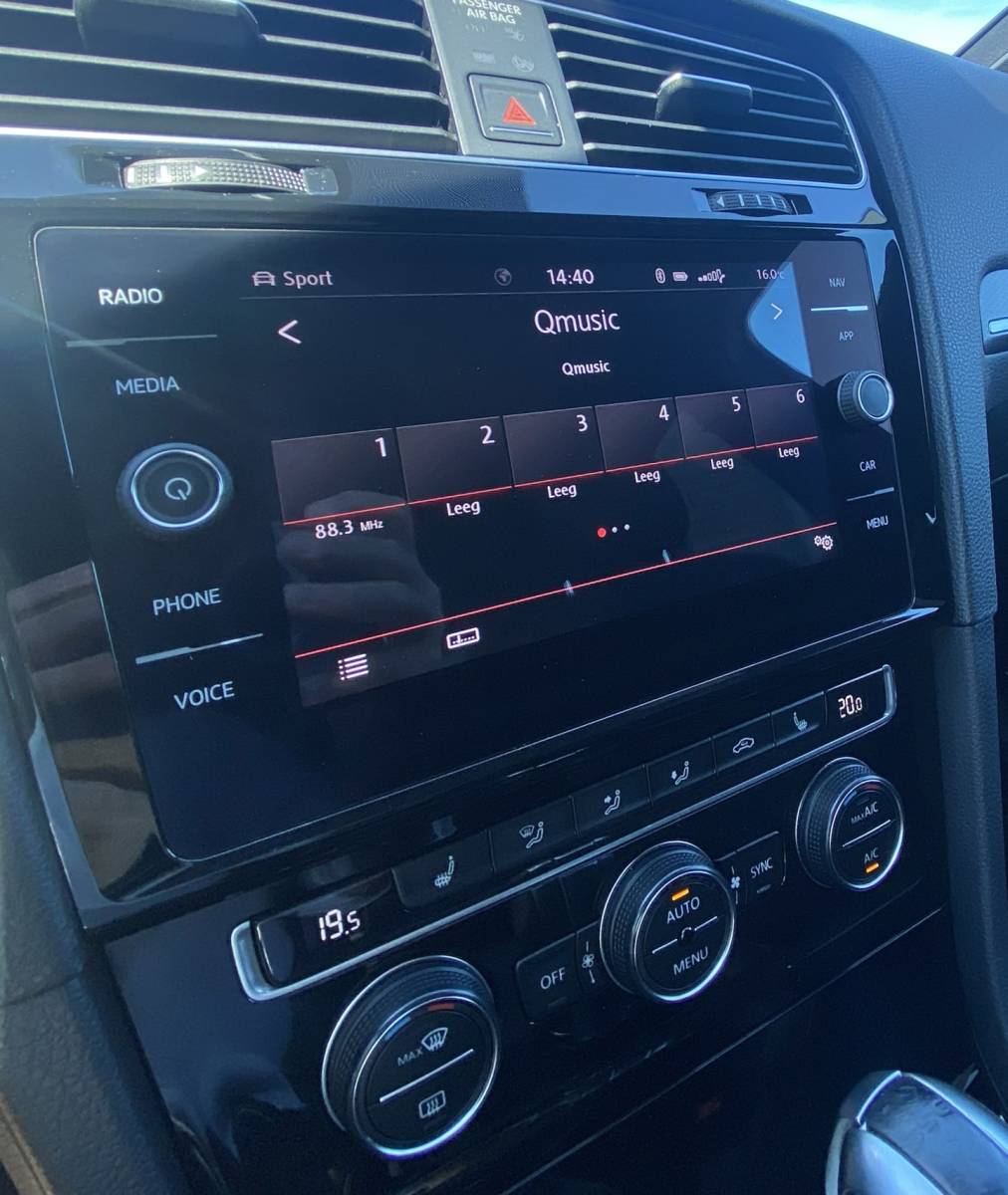 Volkswagen Golf Volkswagen Golf 2.0 TSI GTI Performance/ Pano/ Dynaudio/ Keyless/ Virtual CP/ Dynamic lights