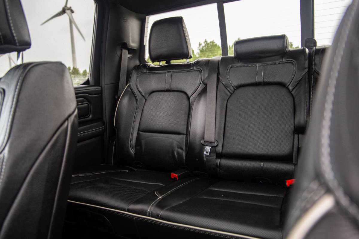 Dodge Ram 1500 Dodge Ram 1500 5.7 V8 4×4 Crew Cab Limited BPM VRIJ / ALL IN PRIJS / PANO / KLEP / WIDE BODY / GARANTIE