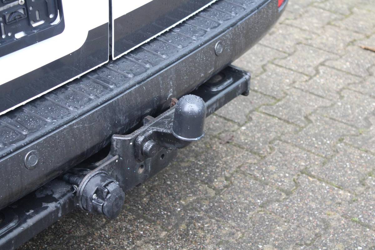 Ford Transit Custom Ford Transit Custom 320 2.0 TDCI L2H1 Limited DC SCI | Trekhaak | Stoelverwarming | Navigatie | Camera | Cruise Control Adaptive |