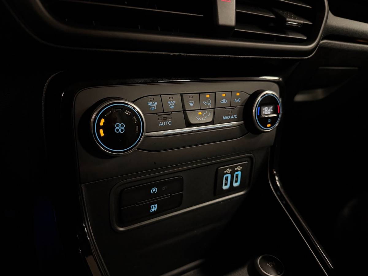Ford EcoSport Ford EcoSport 1.0 EcoBoost Titanium *73.000Km!* Dealer OH|Carplay|Navi|Cruise|PDC|BT|