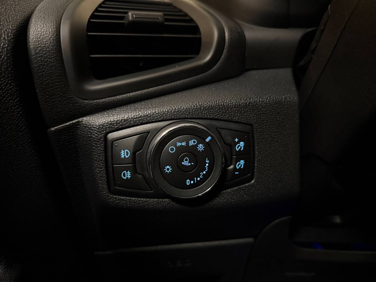 Ford EcoSport Ford EcoSport 1.0 EcoBoost Titanium *73.000Km!* Dealer OH|Carplay|Navi|Cruise|PDC|BT|