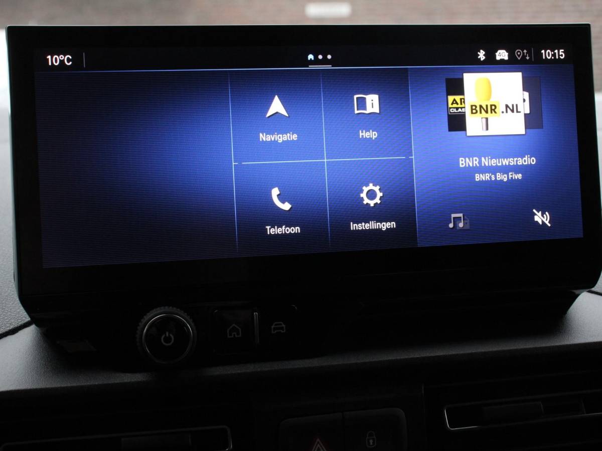 Opel Combo Opel Combo 1.5 BlueHDi 130PK L2 Automaat Navigatie Apple Carplay / Android Auto Trekhaak Airco Camera Cruise Control Parkeersensoren