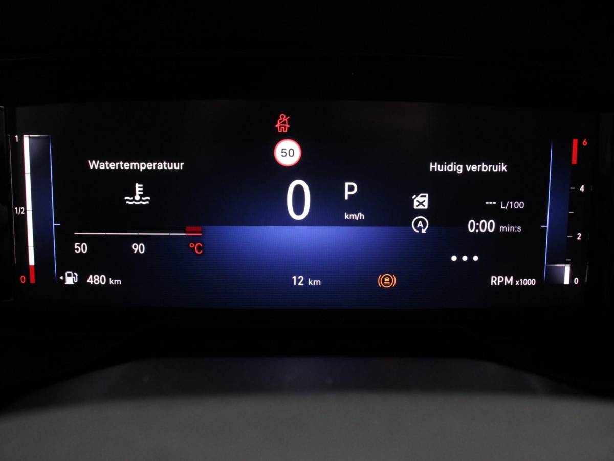 Opel Combo Opel Combo 1.5 BlueHDi 130PK L2 Automaat Navigatie Apple Carplay / Android Auto Trekhaak Airco Camera Cruise Control Parkeersensoren