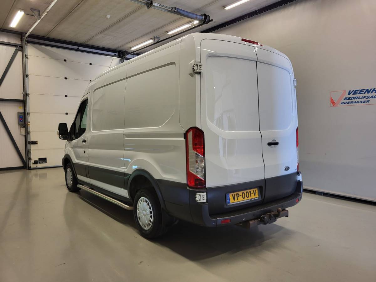 Ford Transit Ford Transit 2.2TDCI L2/H2 2700kg Trekgewicht!