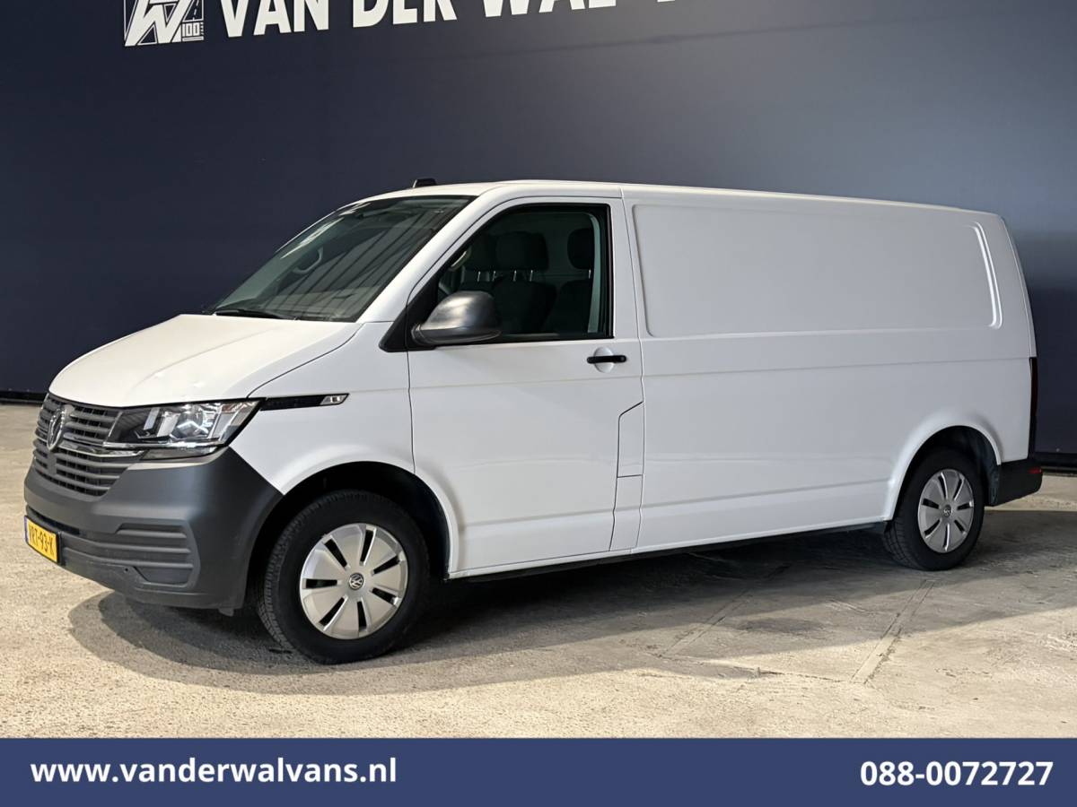Volkswagen Transporter Volkswagen Transporter 2.0 TDI L2H1 Euro6 Airco | Navigatie | Apple Carplay | Android Auto Bijrijdersbank, Achterklep