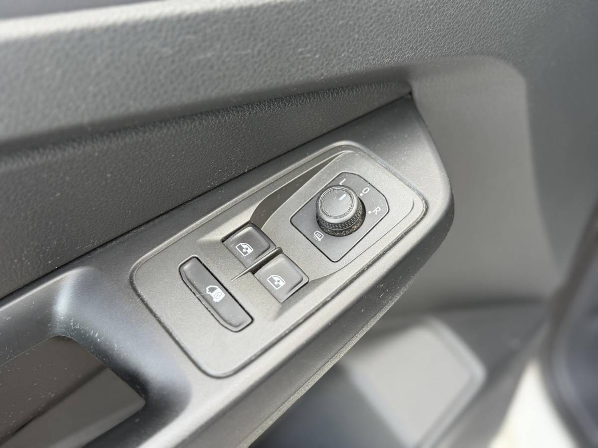 Volkswagen Caddy Volkswagen Caddy Cargo 2.0 TDI Economy Business AIRCO / CRUISE CONTROLE / N.A.P / TREKHAAK / EURO 6