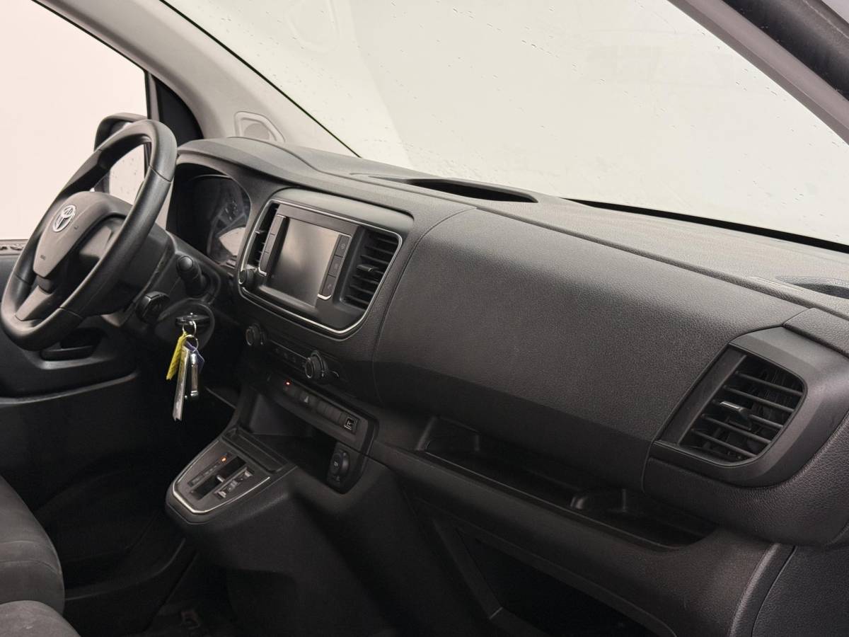 Toyota ProAce Toyota PROACE Electric Worker 75 kWh Extra Range Cool Airco Cruise Control PDCA Apple Carplay/Android Auto