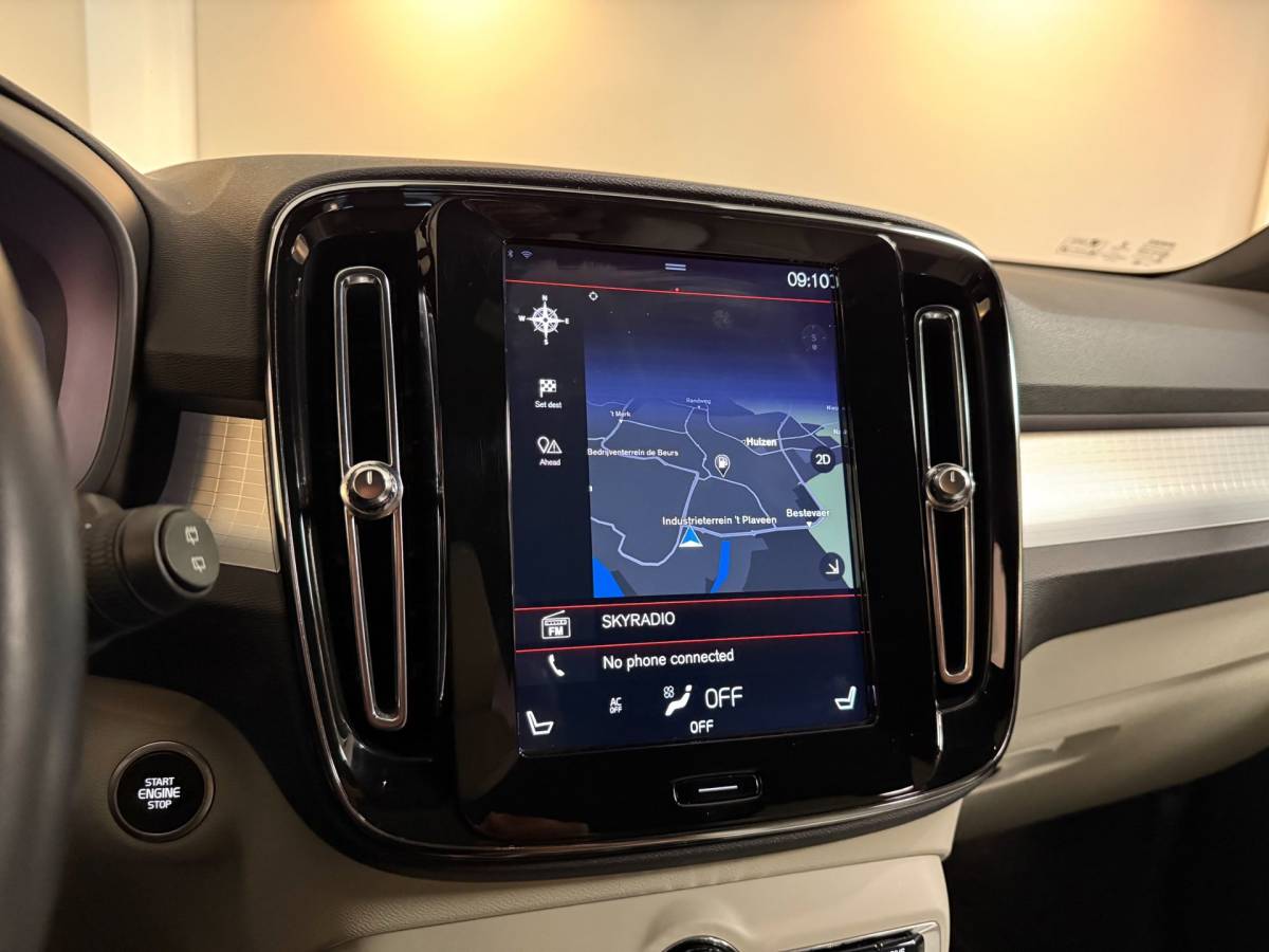 Volvo XC40 Volvo XC40 1.5 T3 Momentum Pro *Automaat* 2de Eigenaar|Carplay|Stoelverw.|Elektr.Achterklep|NAP