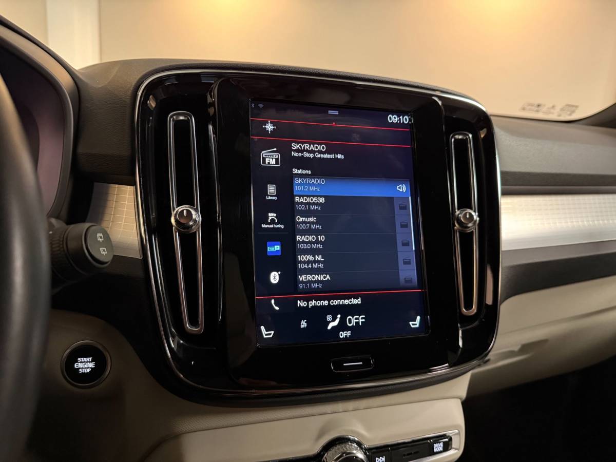 Volvo XC40 Volvo XC40 1.5 T3 Momentum Pro *Automaat* 2de Eigenaar|Carplay|Stoelverw.|Elektr.Achterklep|NAP