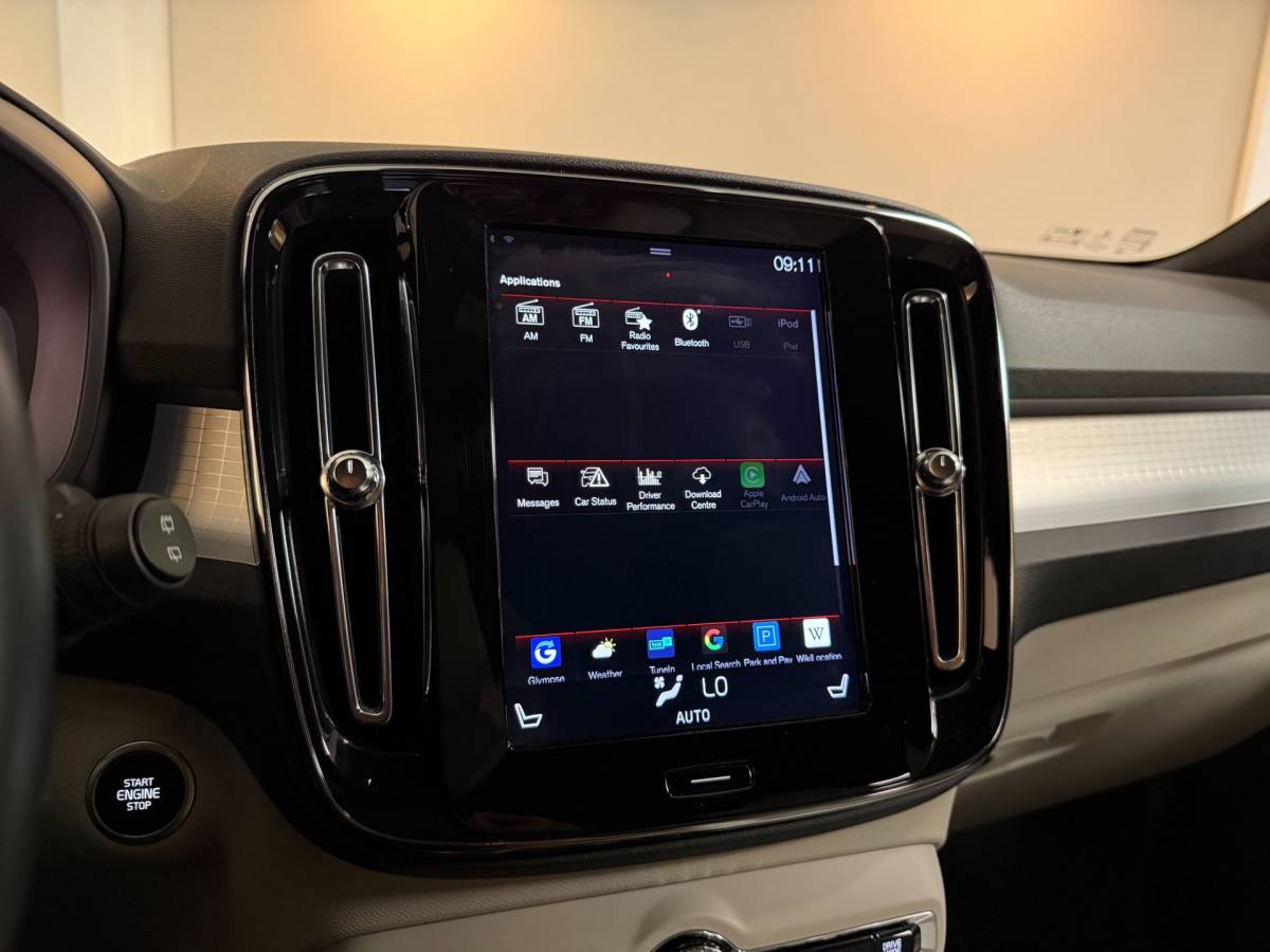 Volvo XC40 Volvo XC40 1.5 T3 Momentum Pro *Automaat* 2de Eigenaar|Carplay|Stoelverw.|Elektr.Achterklep|NAP